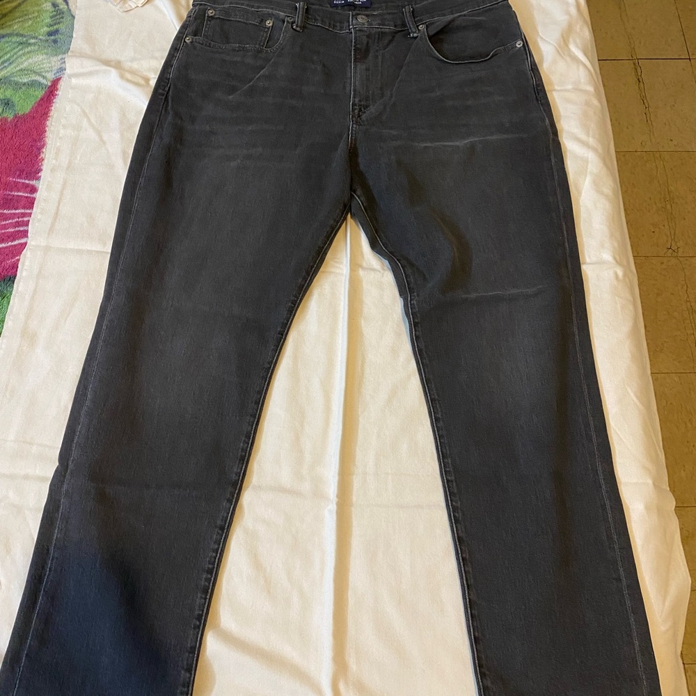 GAP Men's Dark Gray Straight Jeans